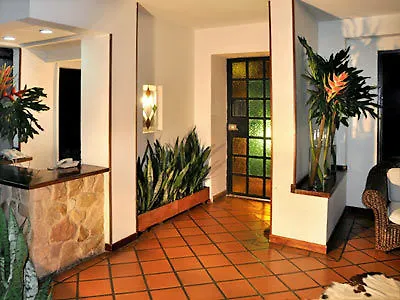 ***  Hotel Casa Toscano Кали Колумбия